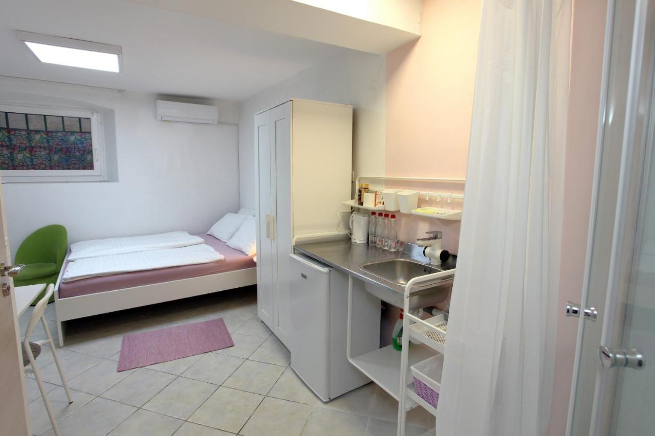 City Room Apartment Date Koper Exterior photo
